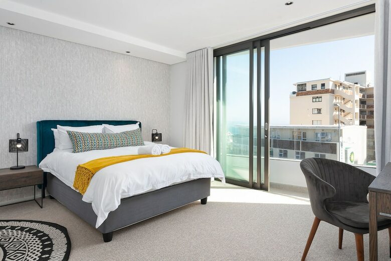 Cosmopolitan Luxury Serviced Apartments
