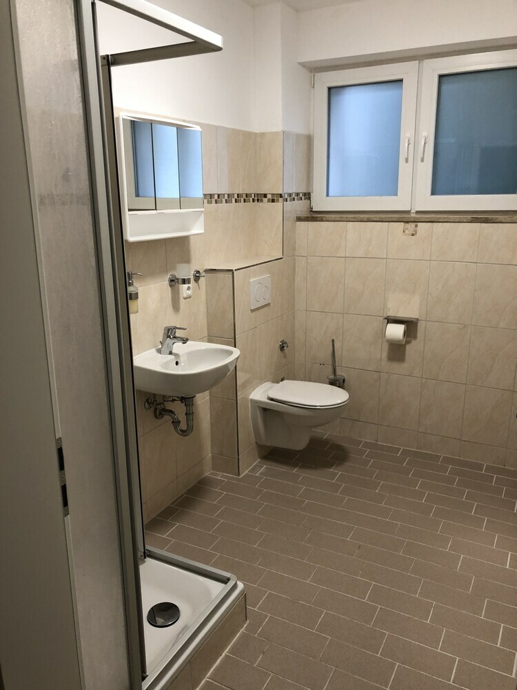 M&m Hotel - Wilhelmsburg