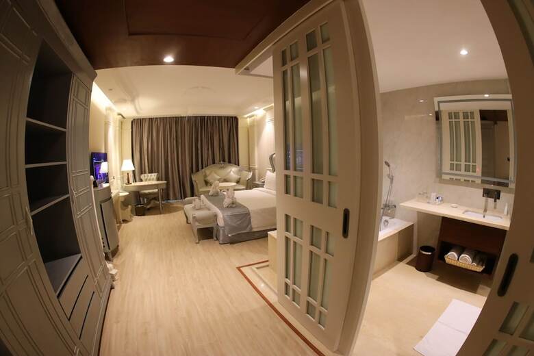 Hotel Regenta Central Rs - Chennai