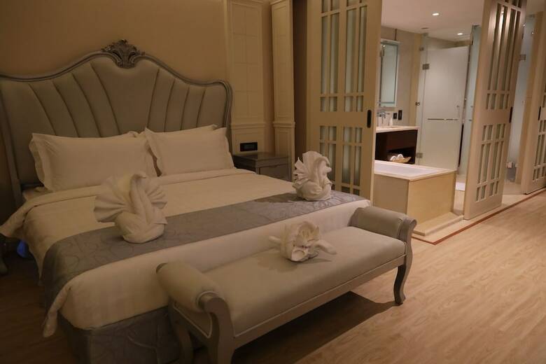 Hotel Regenta Central Rs - Chennai