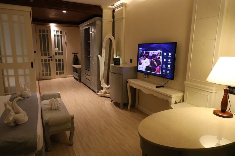 Hotel Regenta Central Rs - Chennai
