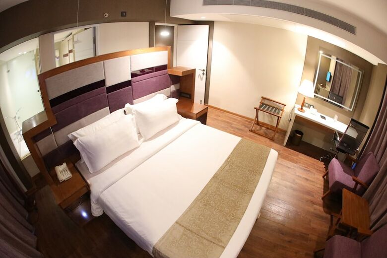 Hotel Regenta Central Rs - Chennai