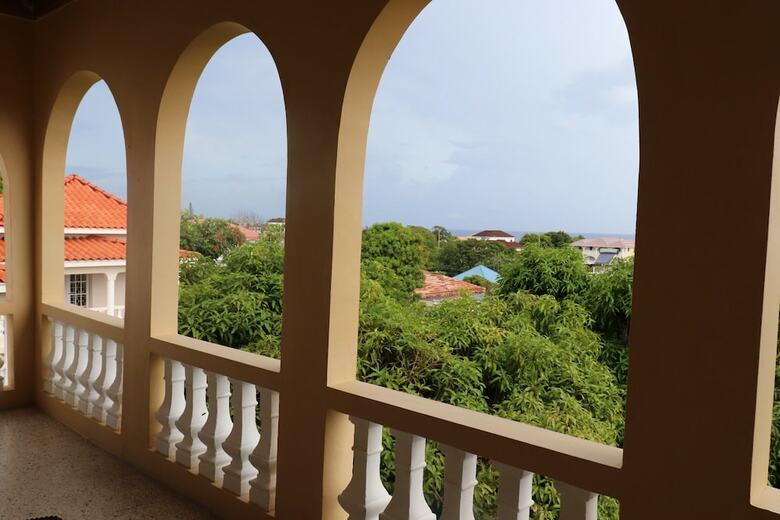 Hotel Lagardan Ocean View