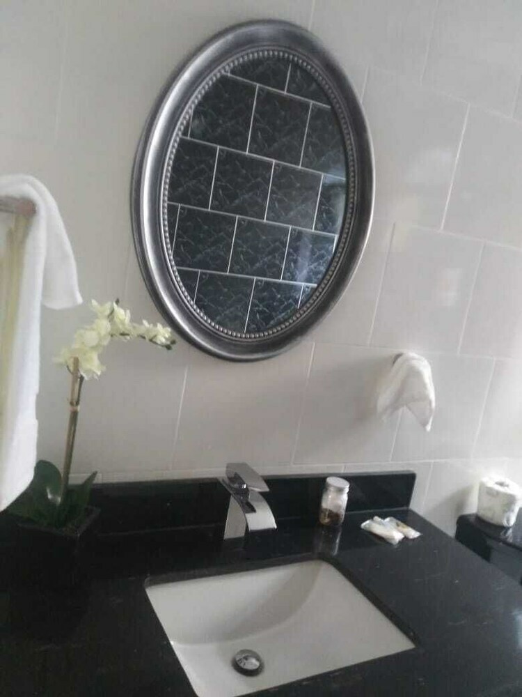 Hotel Lagardan Ocean View