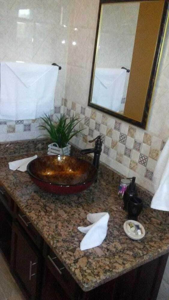 Hotel Lagardan Ocean View