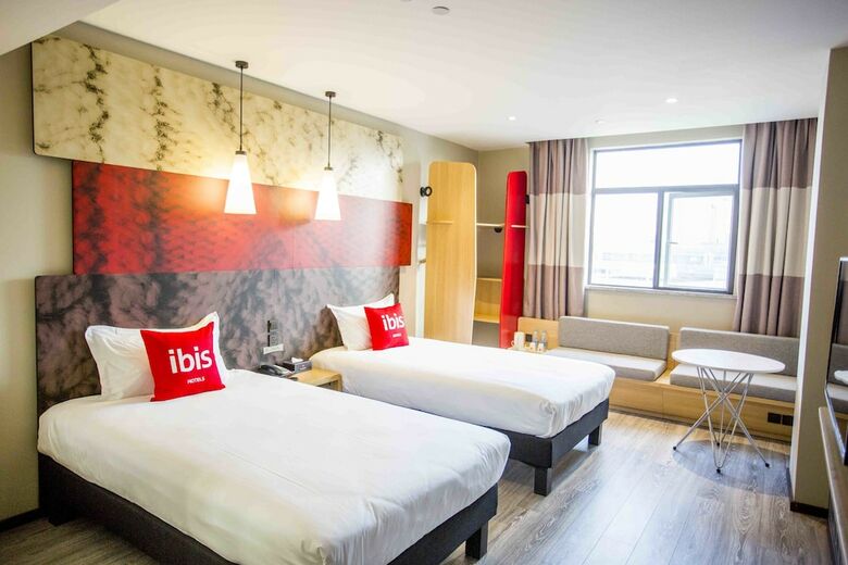 Ibis Taicang Center Plaza Hotel