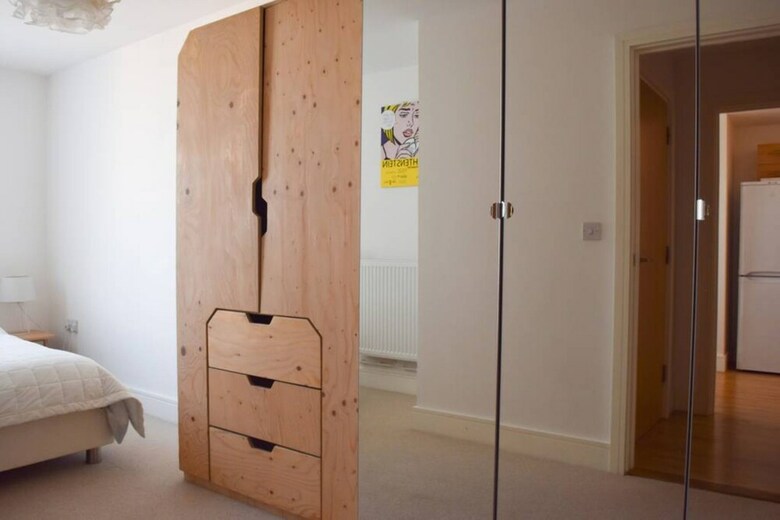 Modern 1 Bedroom Apartment In Greenwich