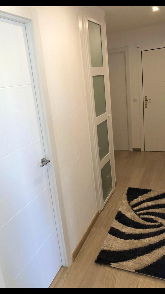 Apartment With 3 Bedrooms In Salou