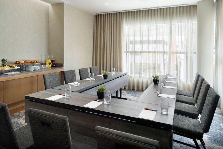 Hotel Lexington Marriott City Center