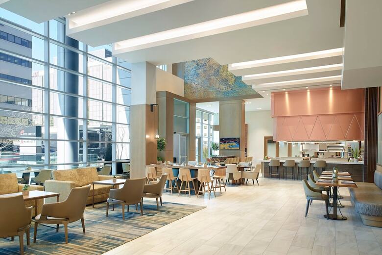 Hotel Lexington Marriott City Center