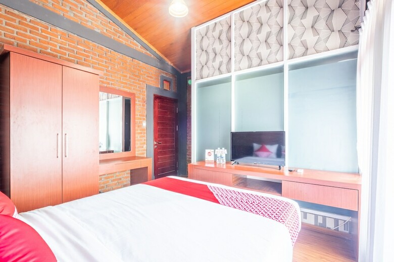 Hotel Oyo 900 Villa Buleud
