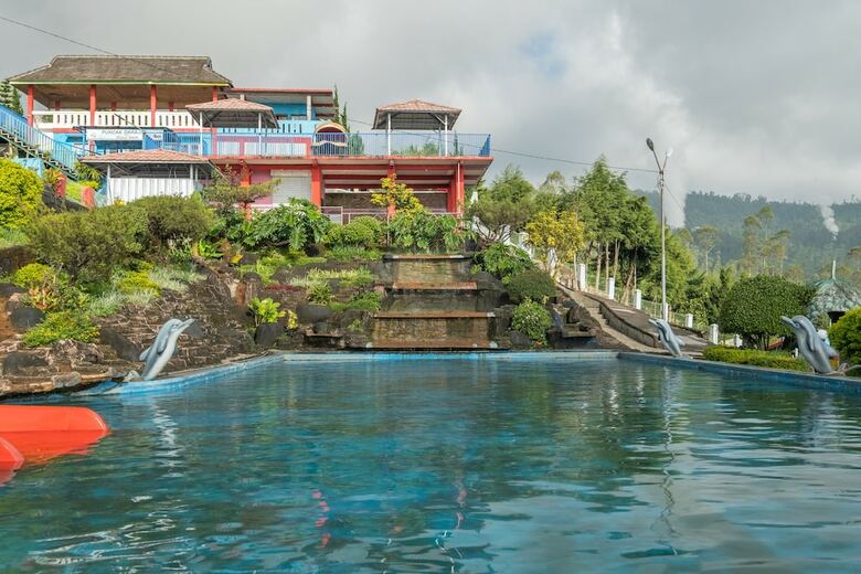 Hotel Oyo 705 Puncak Darajat Resort
