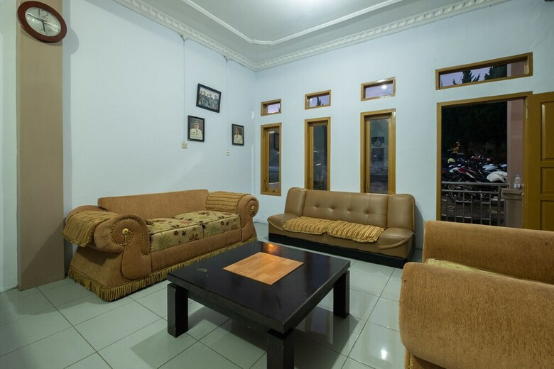 Hotel Oyo 705 Puncak Darajat Resort