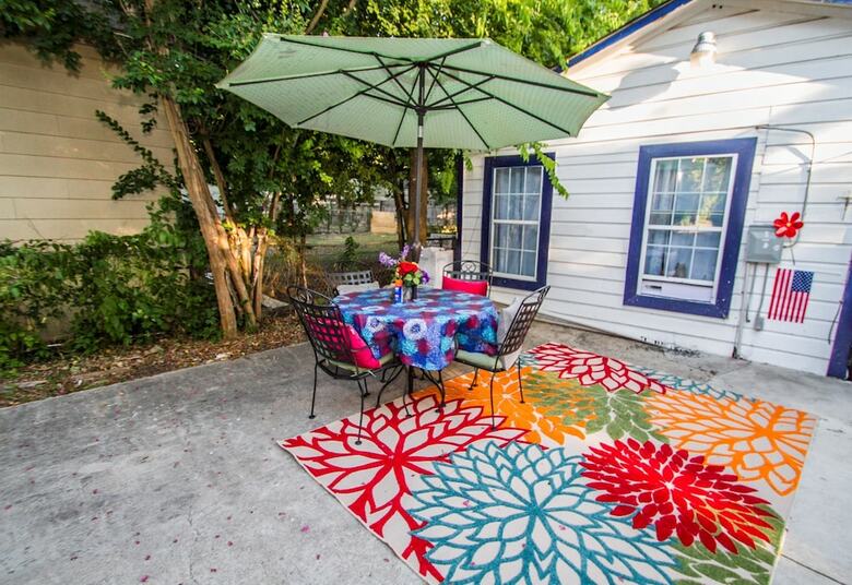 Florida St #b Near Downtown With All Amenities