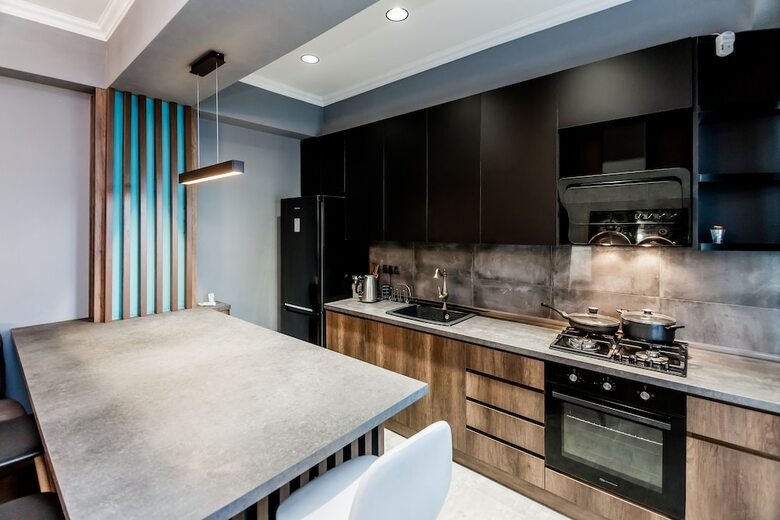 Ninoshvili Apartments By Picnic