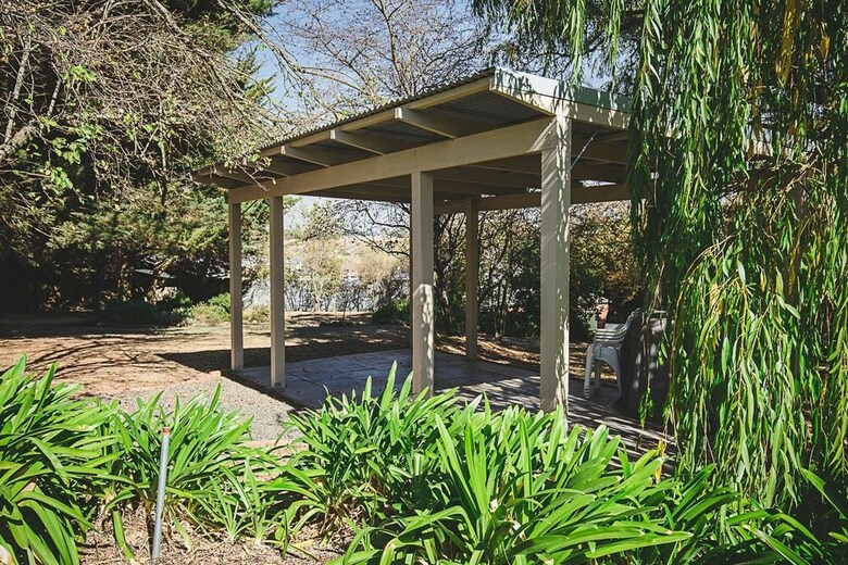 Central Highlands Motor Inn