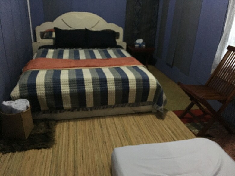 Bed & Breakfast Arut Riverside Orangutan Guest House
