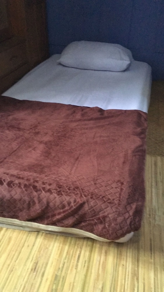 Bed & Breakfast Arut Riverside Orangutan Guest House