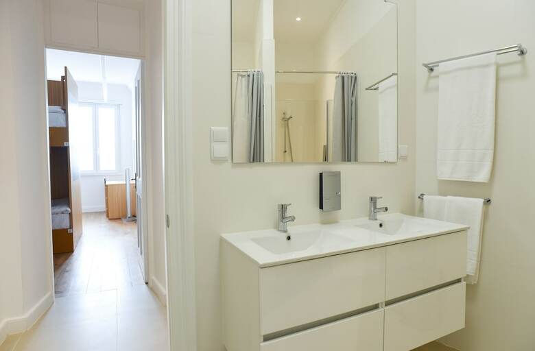 Bed & Breakfast Internacional Azores Boutique
