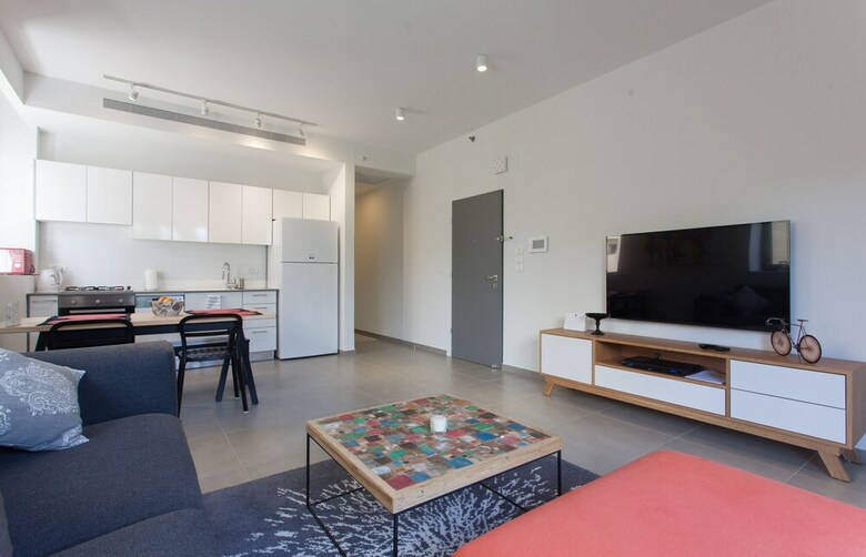 Sunny Luxary Apartments