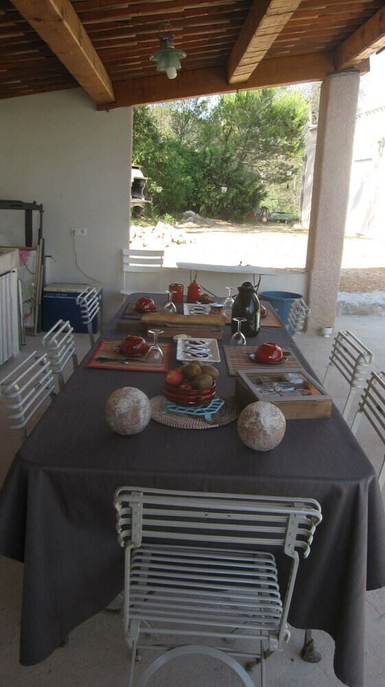 Hotel Les Hauts Des Materonnes