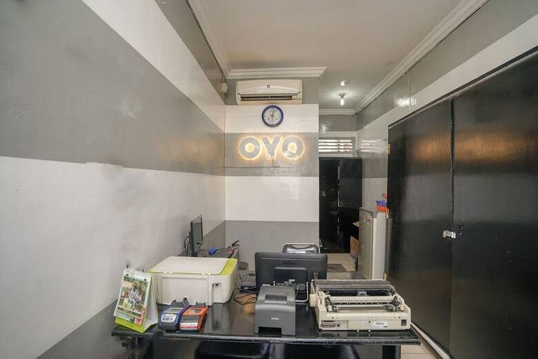 Hotel Oyo 699 Amelia Kost
