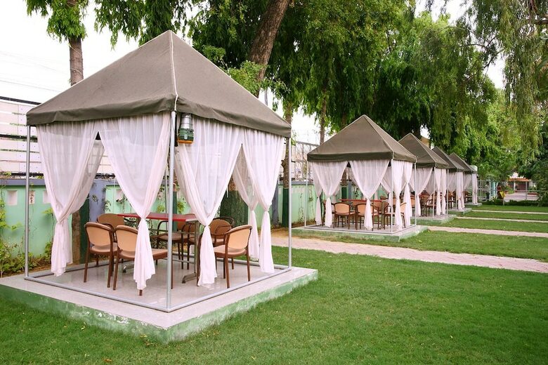 Hotel Gargee Gautam Vihar Rajir