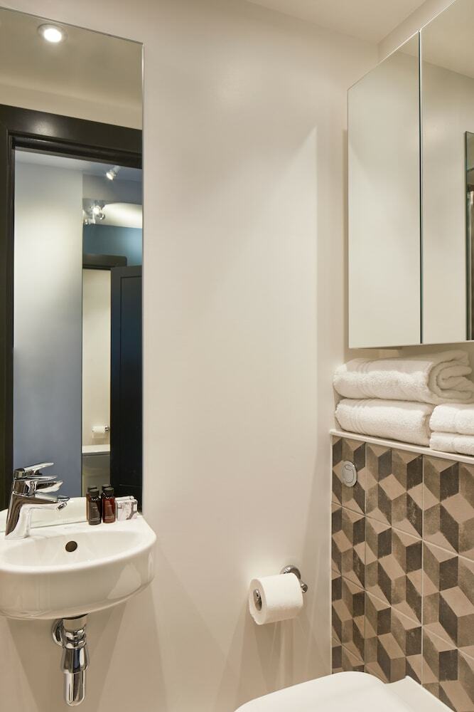 Hotel The Collective Canary Wharf