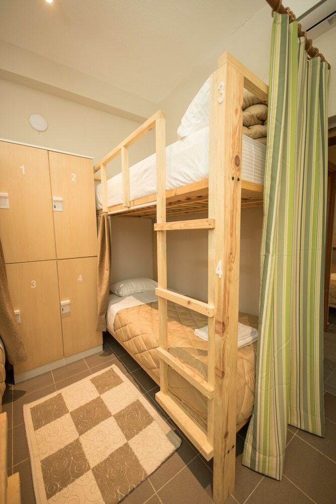 Hostal Mosaic Home