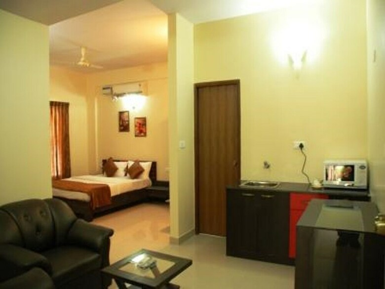 Hotel Arama Suites