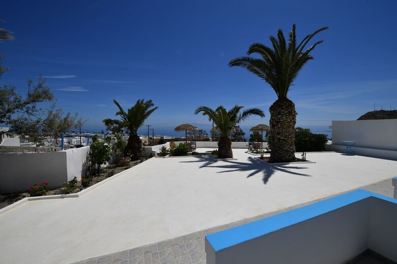 Apartamentos Ancient Thira Hotel