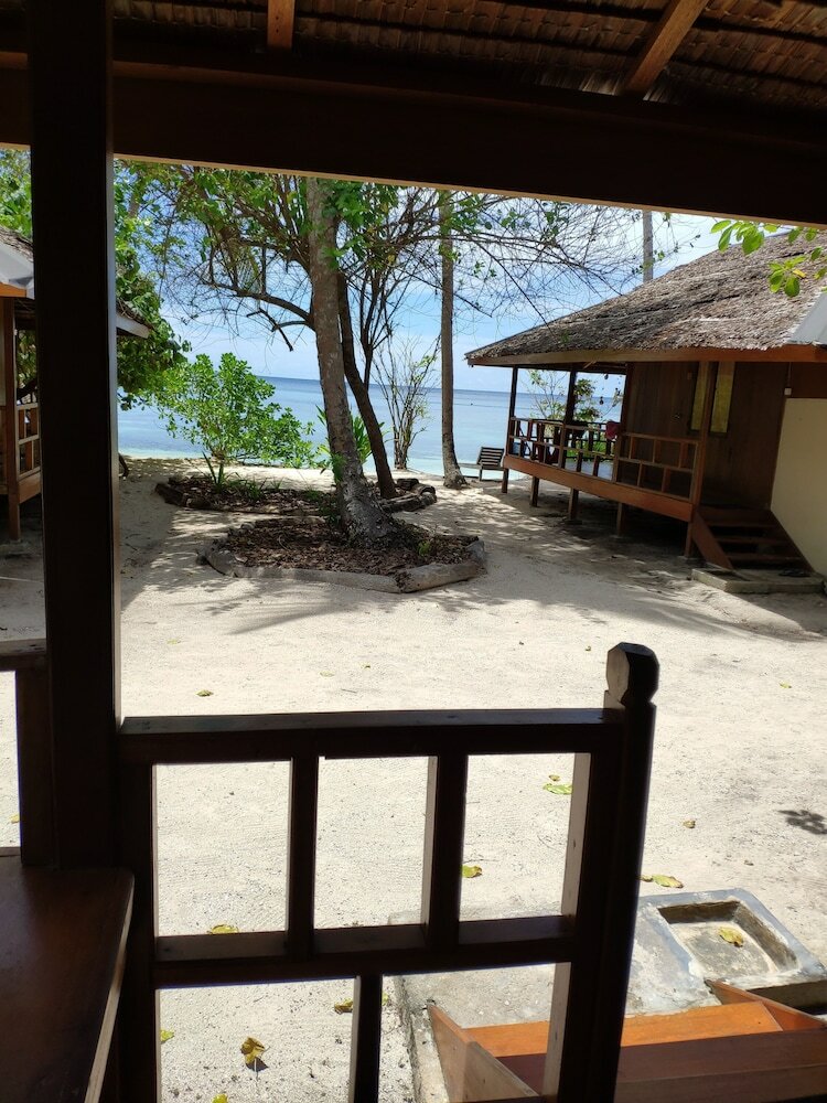 Bed & Breakfast Harmony Bay Resort And Dive Center