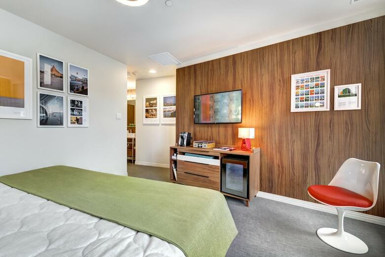 Hotel Uville Montreal