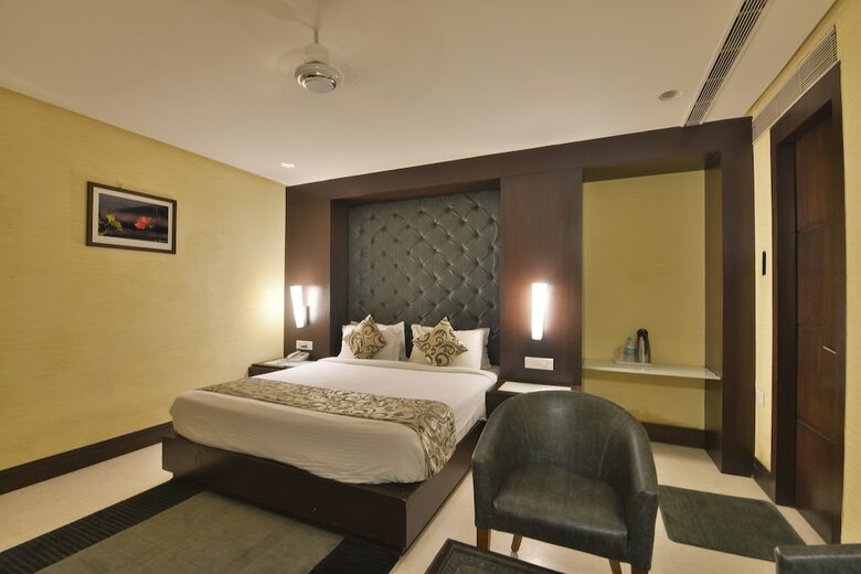Hotel The Golden Oak