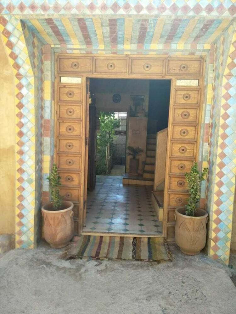 Hostal Gite Paradis D'ait Bouguemez - Hostel
