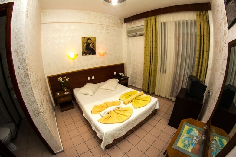 Hotel El Latino Otel