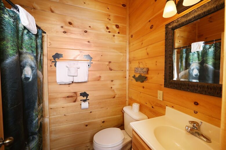 Echoes Of Eden - Four Bedroom Cabin