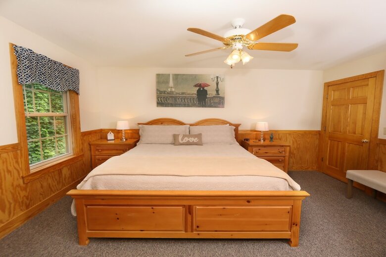 Holly Grove 1 - Three Bedroom Chalet