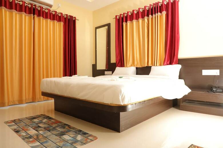 Hotel The Lavin Valley