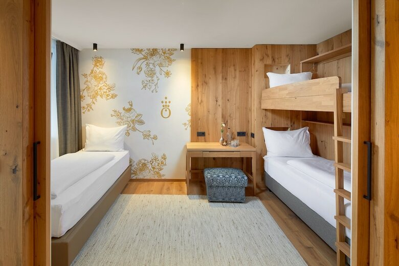 Hotel Die Hochk�nigin ? Magic Mountain Resort