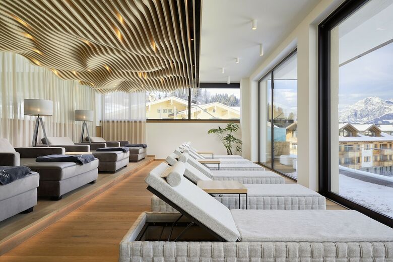 Hotel Die Hochk�nigin ? Magic Mountain Resort