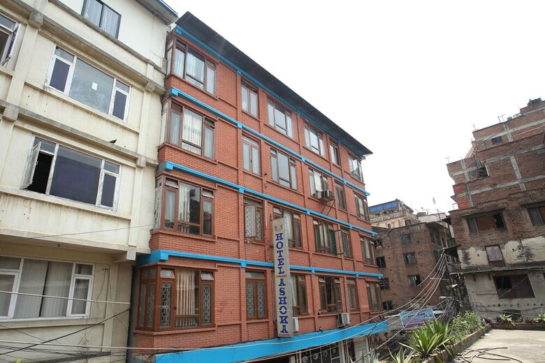 Spot On 383 Hotel Himalayan Ashoka