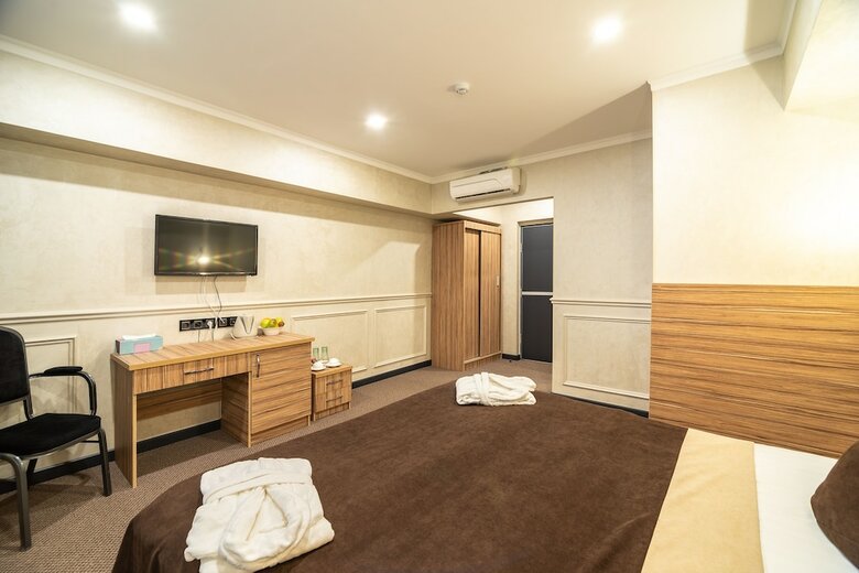 Bed & Breakfast Mildom City Hotel