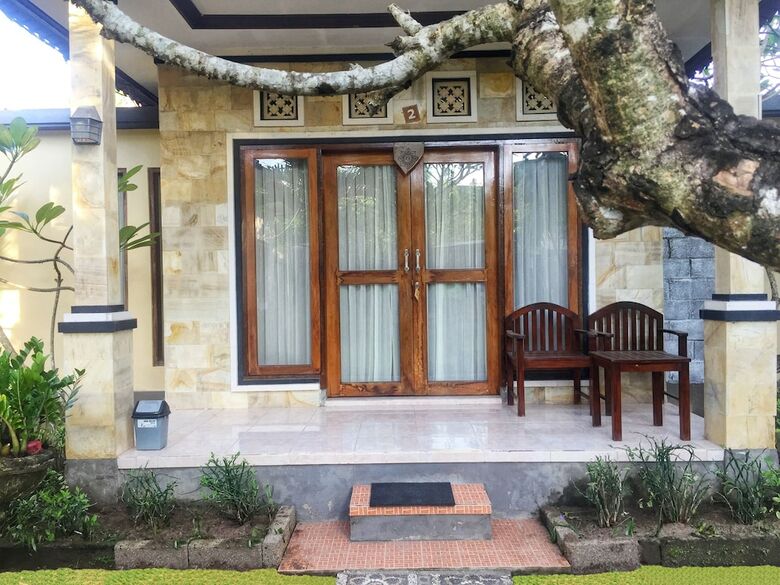 Bed & Breakfast Rama Garden Lembongan