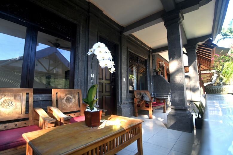 Ariks Hotel Ubud