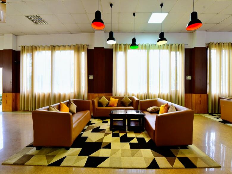 Hotel Capital O 30169 Signature Manaali