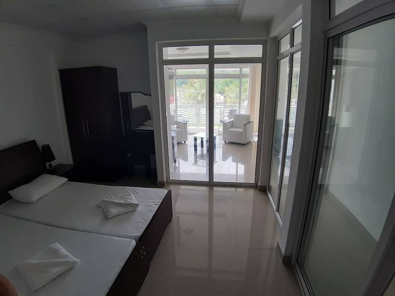 Aparthotel Diamond Plaza
