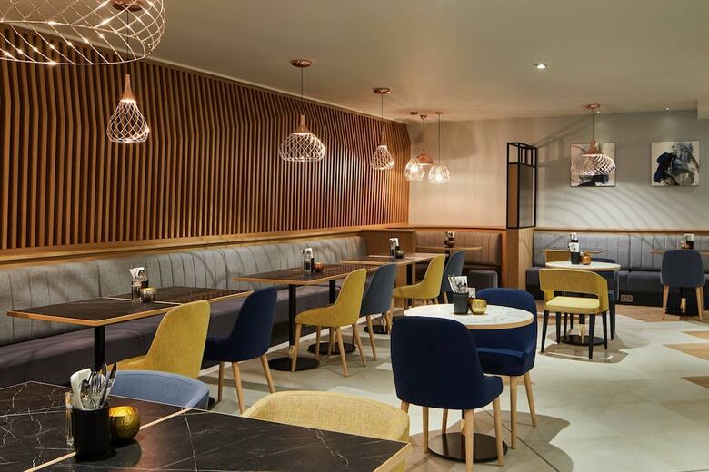Hotel Courtyard By Marriott Oxford City Centre
