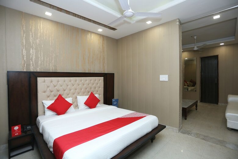 Hotel Oyo 27965 The Heaven