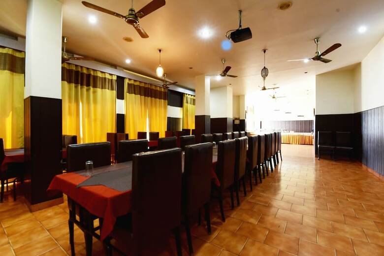 Hotel Oyo 29238 Sagar View